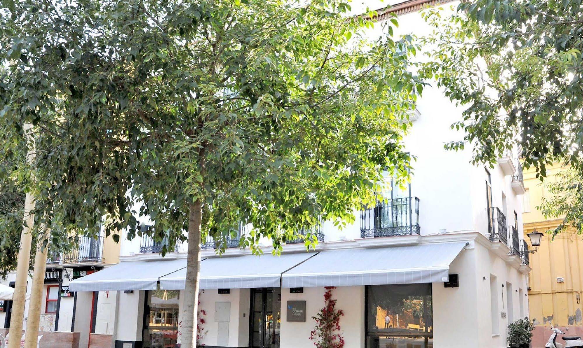 מלון סביליה The Corner House מראה חיצוני תמונה