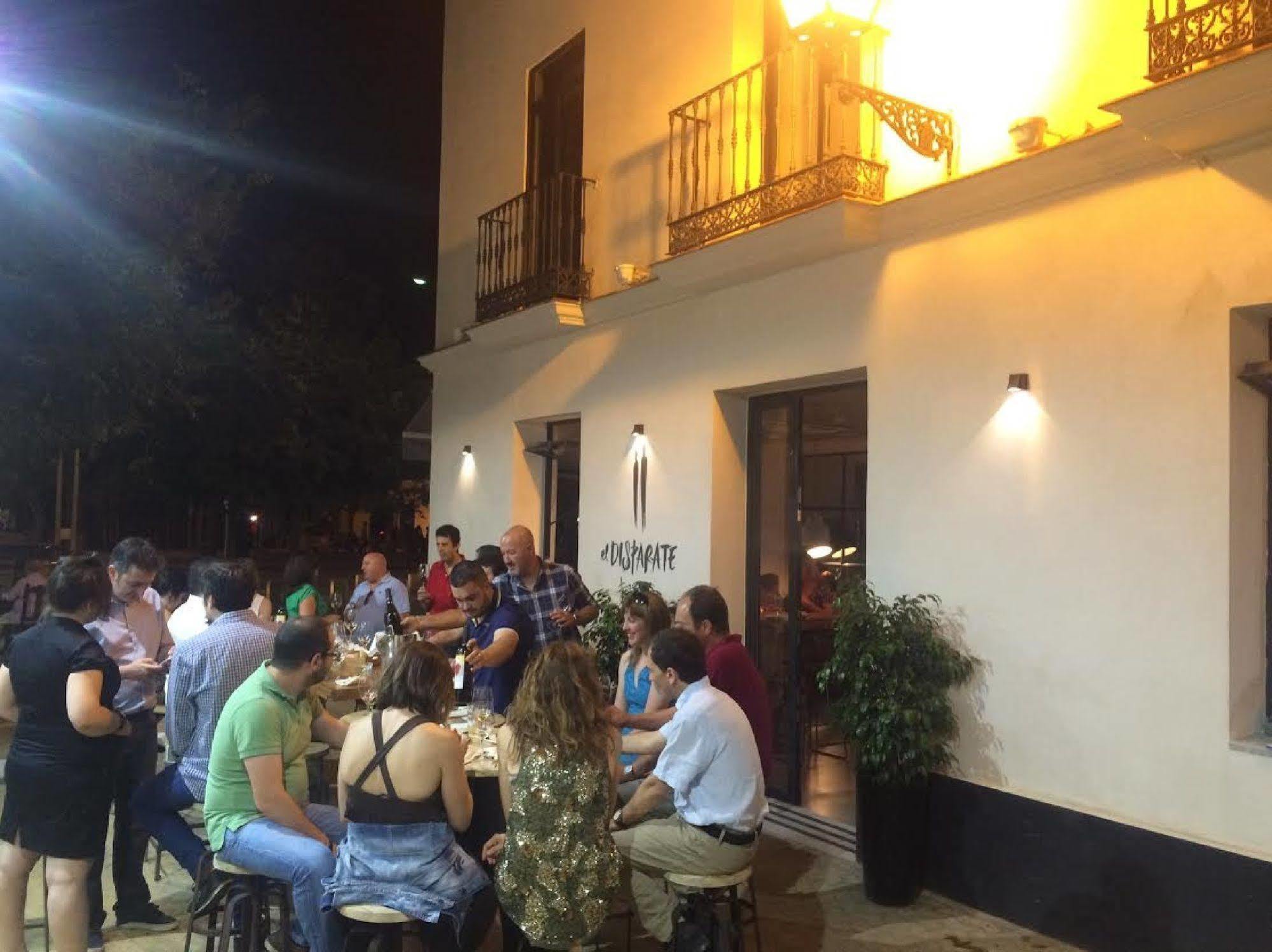 מלון סביליה The Corner House מראה חיצוני תמונה